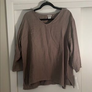 Match Point U.S.A. Women's V-Neck Linen Tunic - taupe